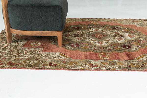 Vintage Turkish Anatolian Rug - hand-knotted in Turkey - close-up of weave texture and pile [#83]