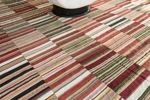 Vintage Turkish Kilim Patchwork - flat-weave kilim, hand-knotted in Turkey - detailed border and fringe [#3]