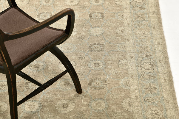 Vintage Style Varamin Design Runner Safira - narrow runner - overhead flat lay view