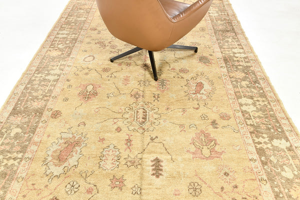 Turkish Oushak Revival - hand-knotted in Turkey - close-up of weave texture and pile [#1]
