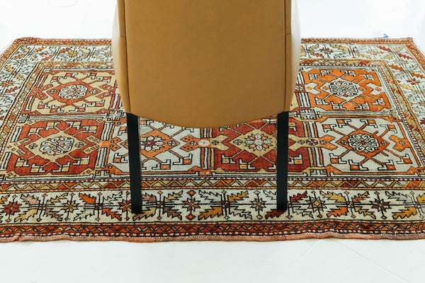 Vintage Turkish Anatolian Rug - hand-knotted in Turkey - close-up of weave texture and pile [#79]