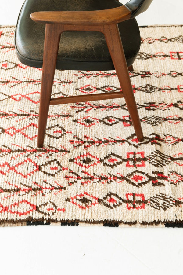 Modern Rug Image 12611 Vintage Moroccan Azilal Tribe Berber Rug
