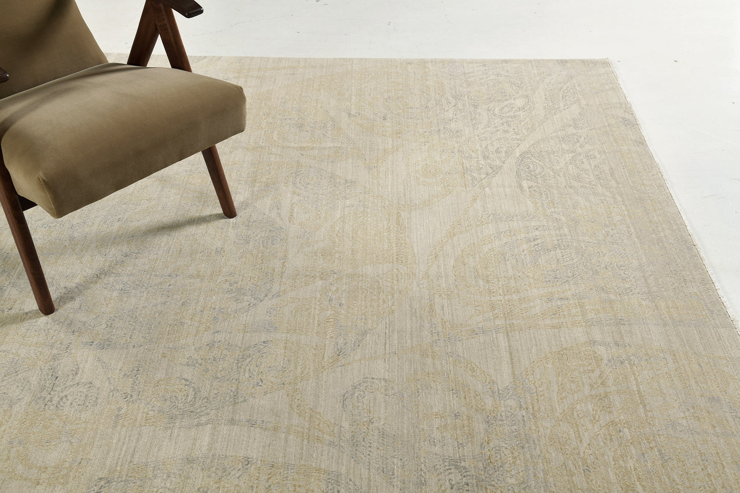 Transitional Design Rug Allure Serenity