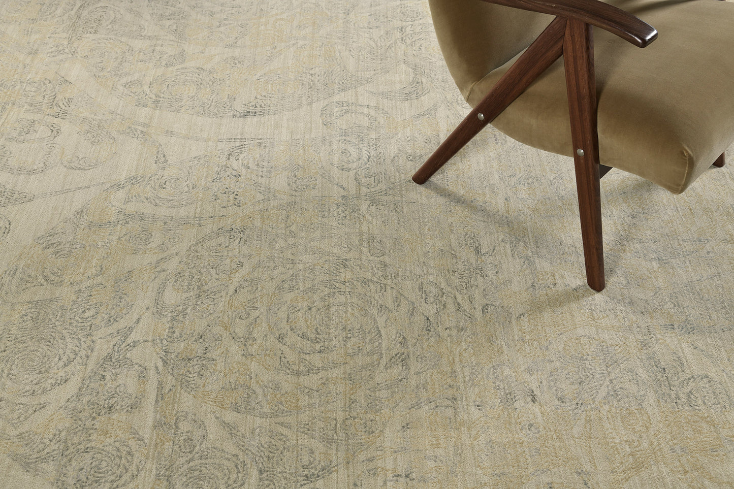 Transitional Design Rug Allure Serenity