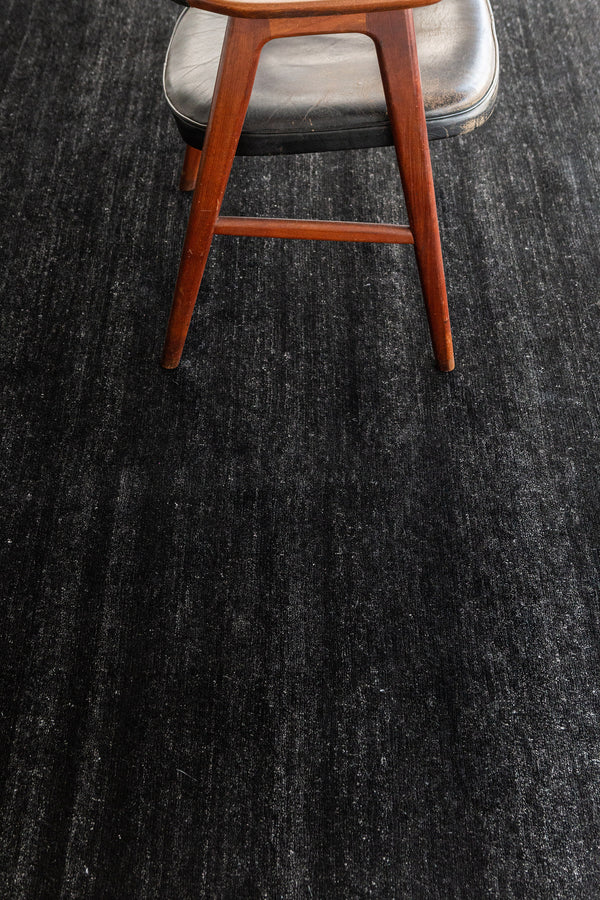Modern Rug Image 10682 Solid Design Bamboo Silk Rug Dara