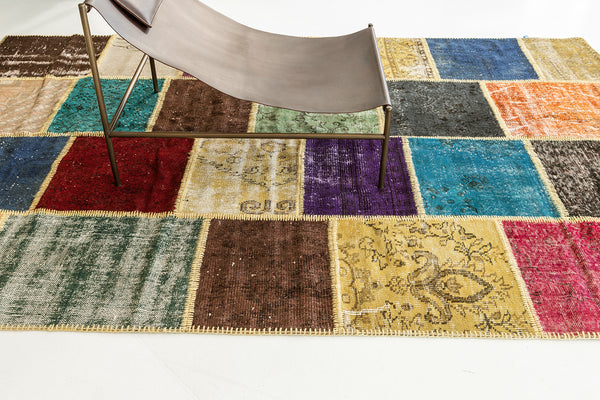 Vintage Turkish Patchwork - upcycled patchwork, hand-knotted in Turkey - close-up of weave texture and pile [#2]