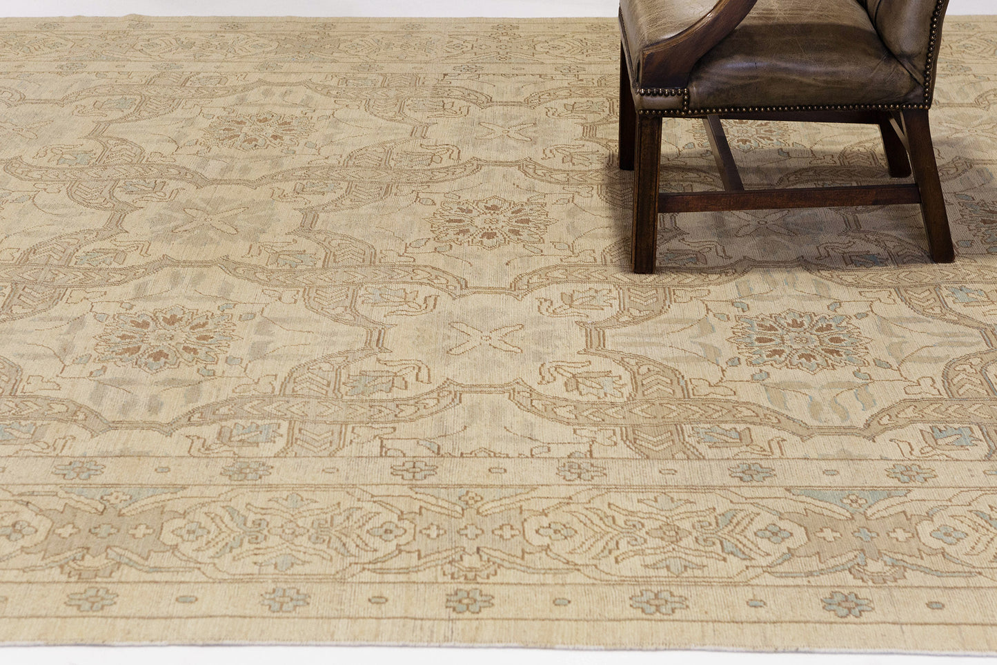 Vintage Style Agra Revival Rug