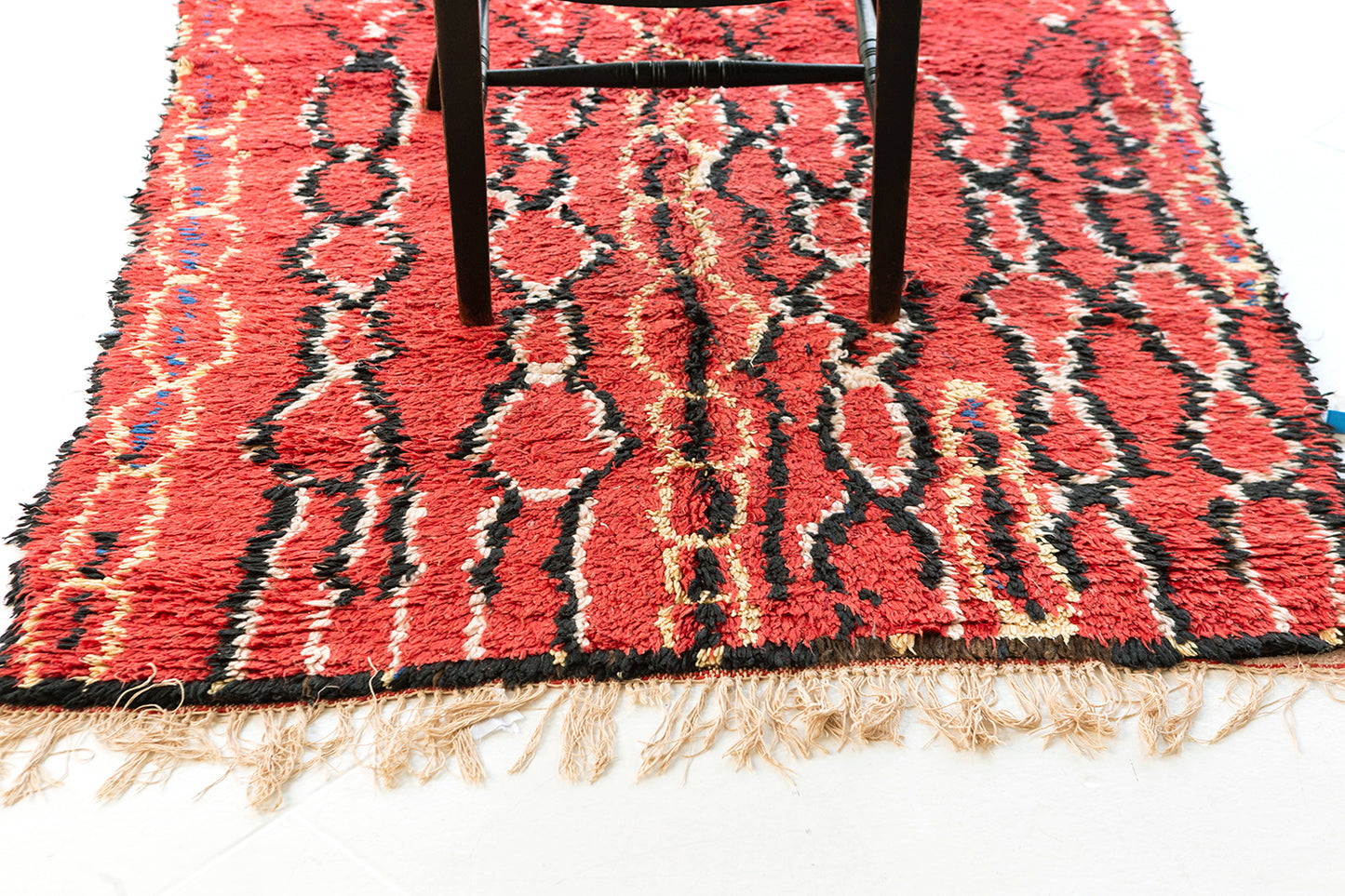 Modern Rug Image 12586 Vintage Moroccan Azilal Tribe Berber Rug