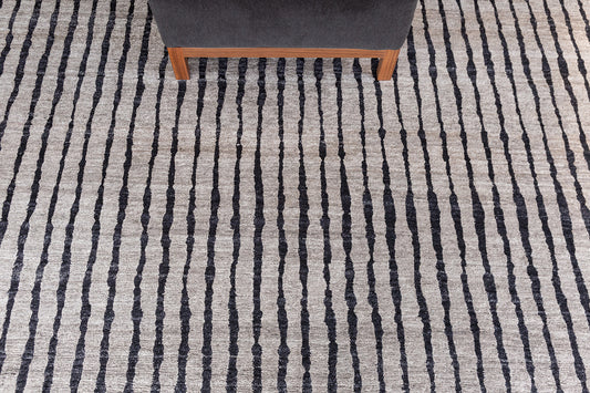 Modern Rug Image 7654 Modern Design Bamboo Silk Rug Linea