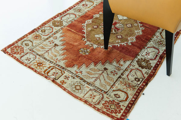 Vintage Turkish Anatolian Rug - hand-knotted in Turkey - overhead flat lay view [#89]