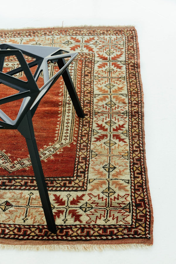 Vintage Turkish Anatolian Square Rug - hand-knotted in Turkey - close-up of weave texture and pile