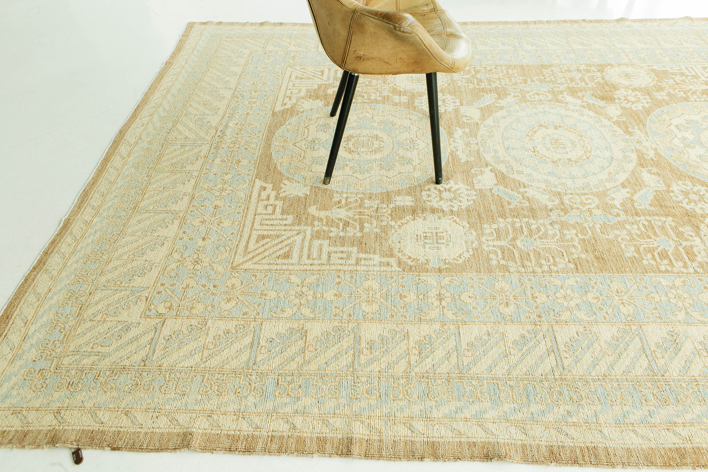 Vintage Style Khotan Design Rug D5582