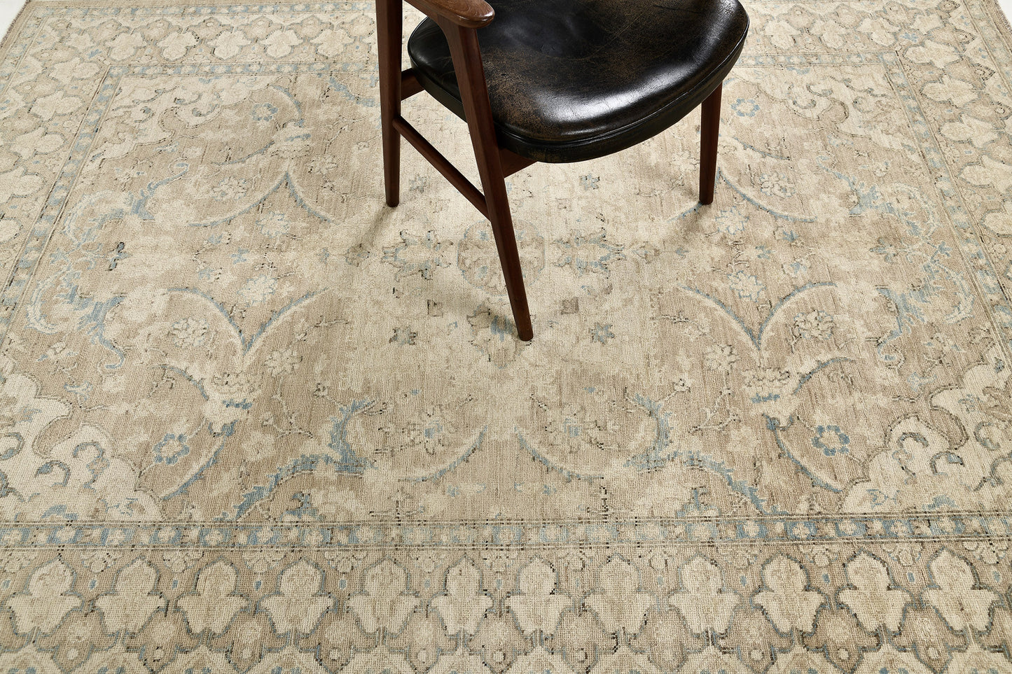 Vintage Style Rapture Collection Rug