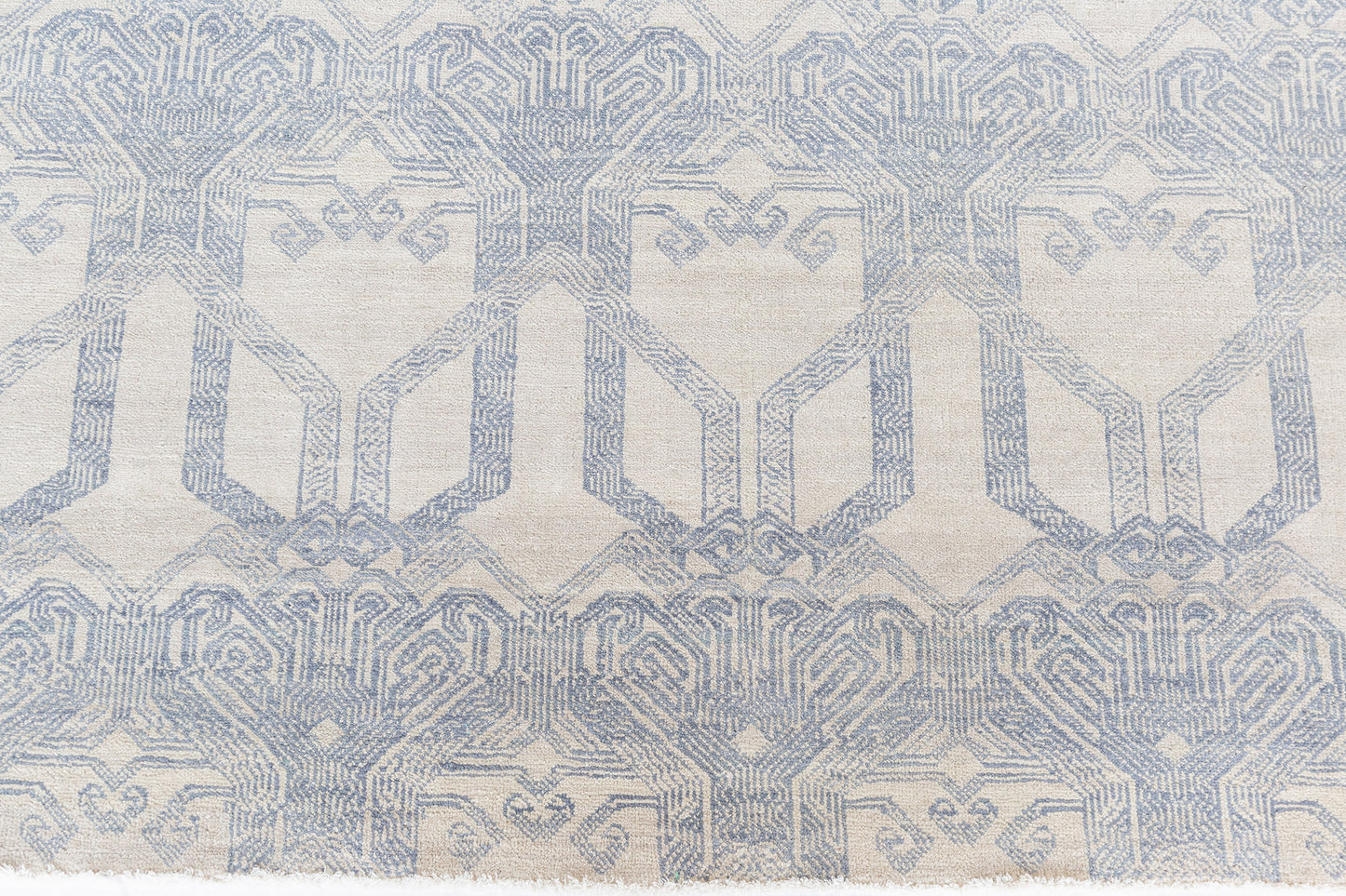 Transitional Design Rug Allure Van Alen