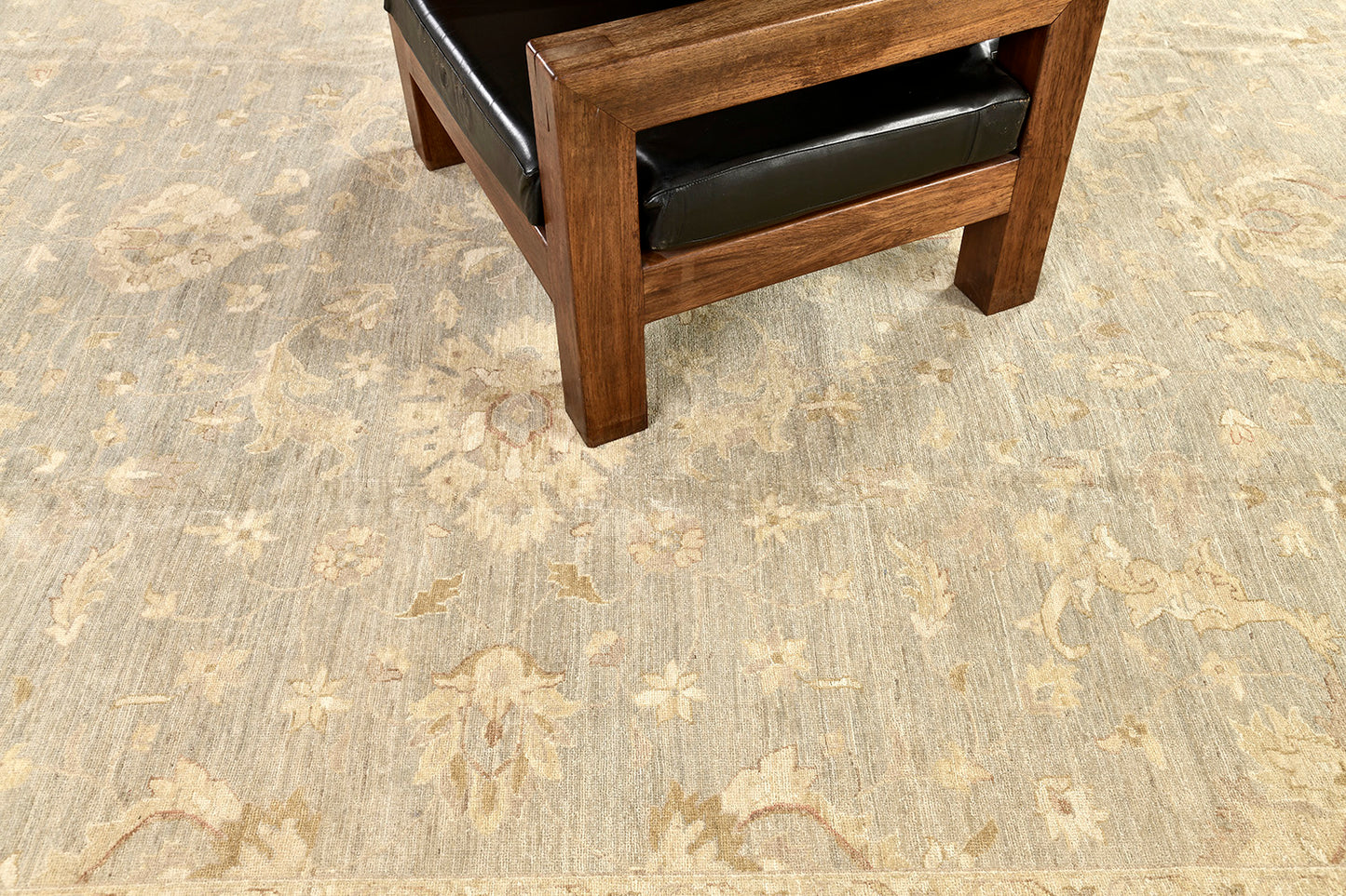 Vintage Style  Sultanabad Revival Rug