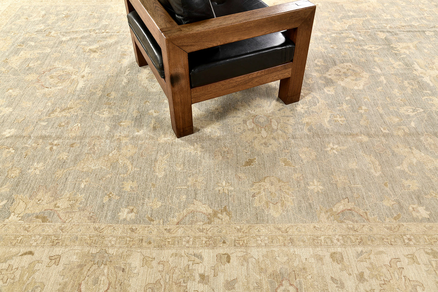 Vintage Style  Sultanabad Revival Rug