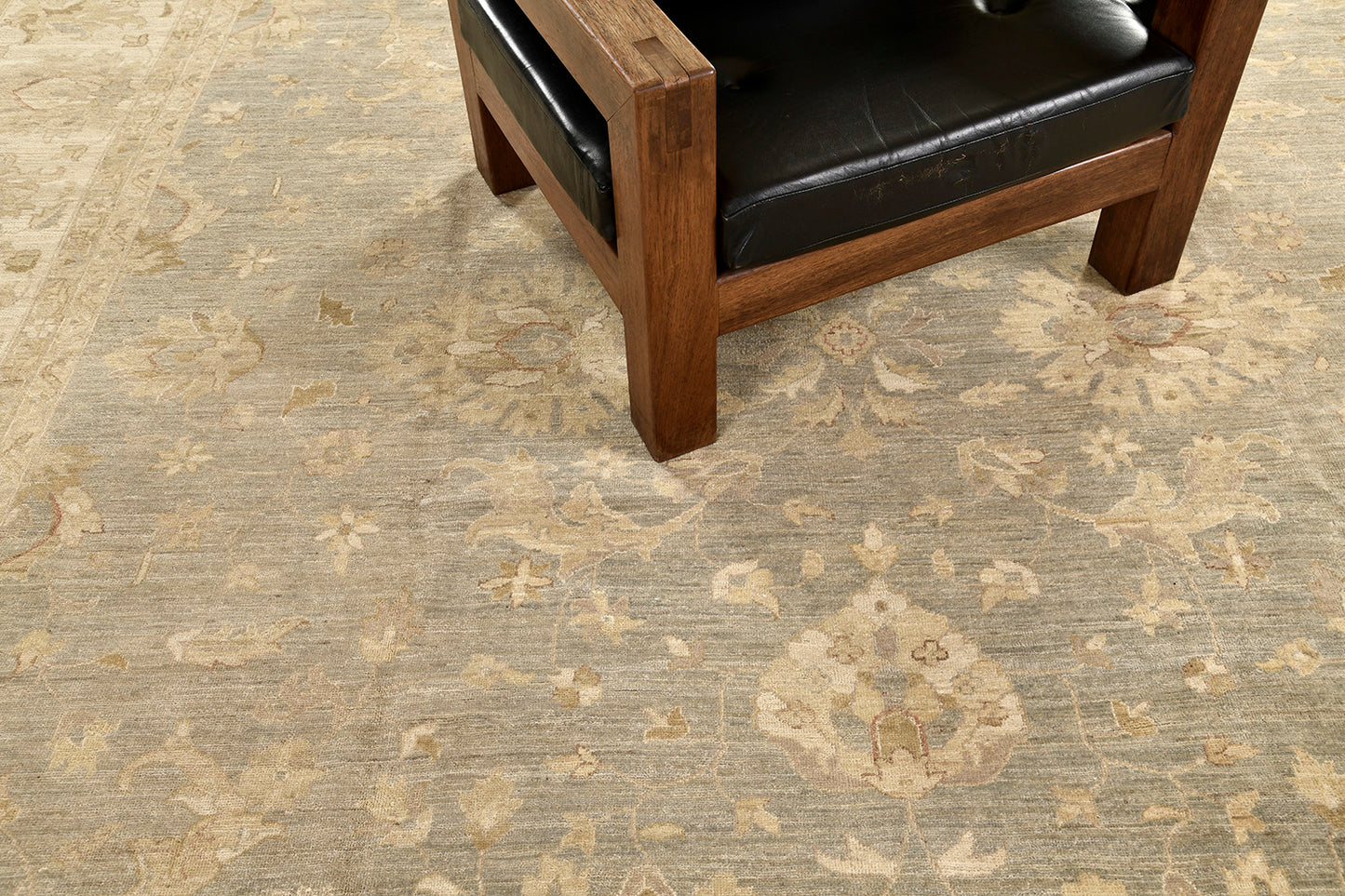 Vintage Style  Sultanabad Revival Rug
