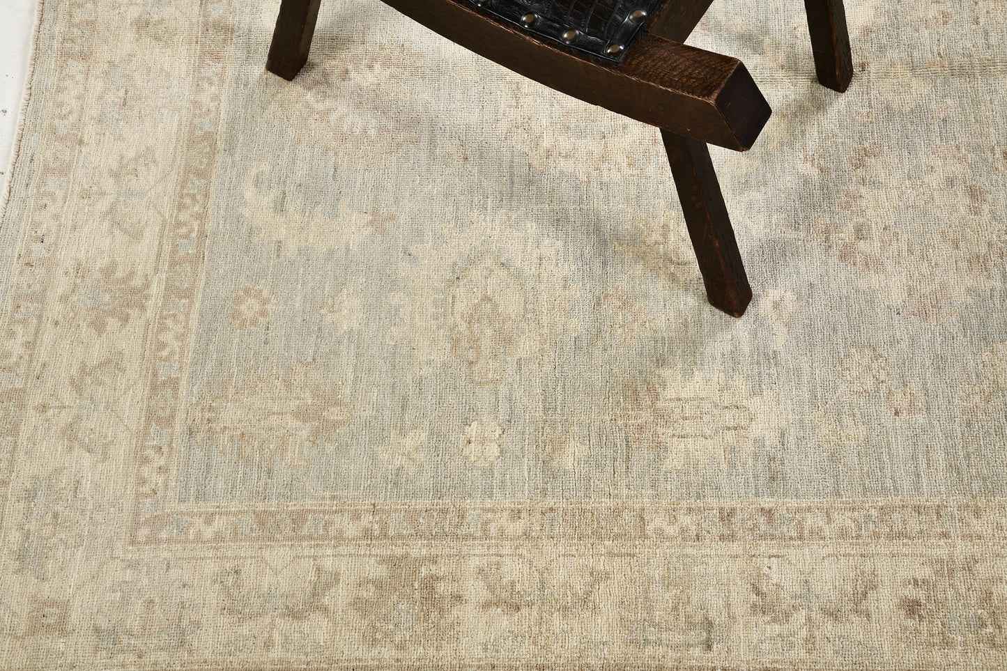 Vintage Style Rapture Collection Sultanabad Design Rug
