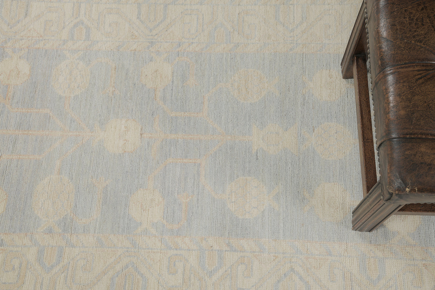 Vintage Style Safira Collection Khotan Design Rug