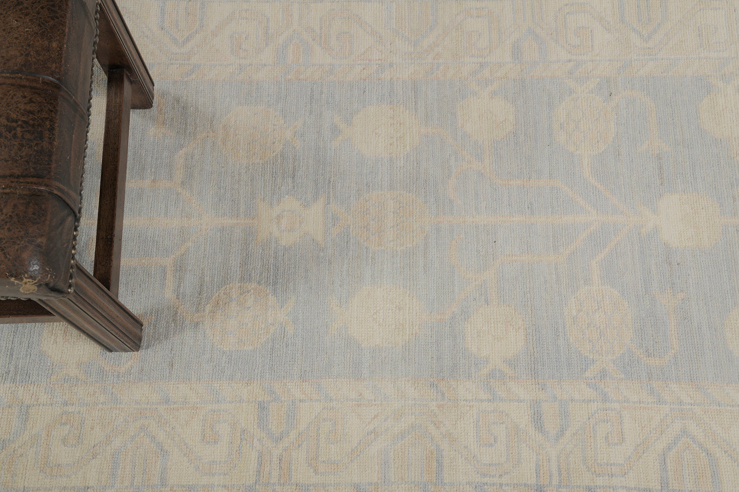 Vintage Style Safira Collection Khotan Design Rug
