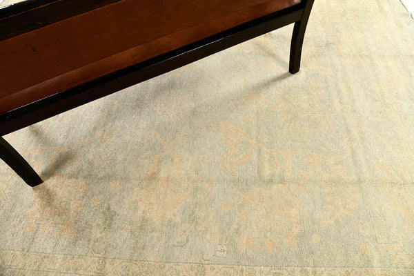 Turkish Oushak Revival Rug - hand-knotted in Turkey - detailed border and fringe [#29]