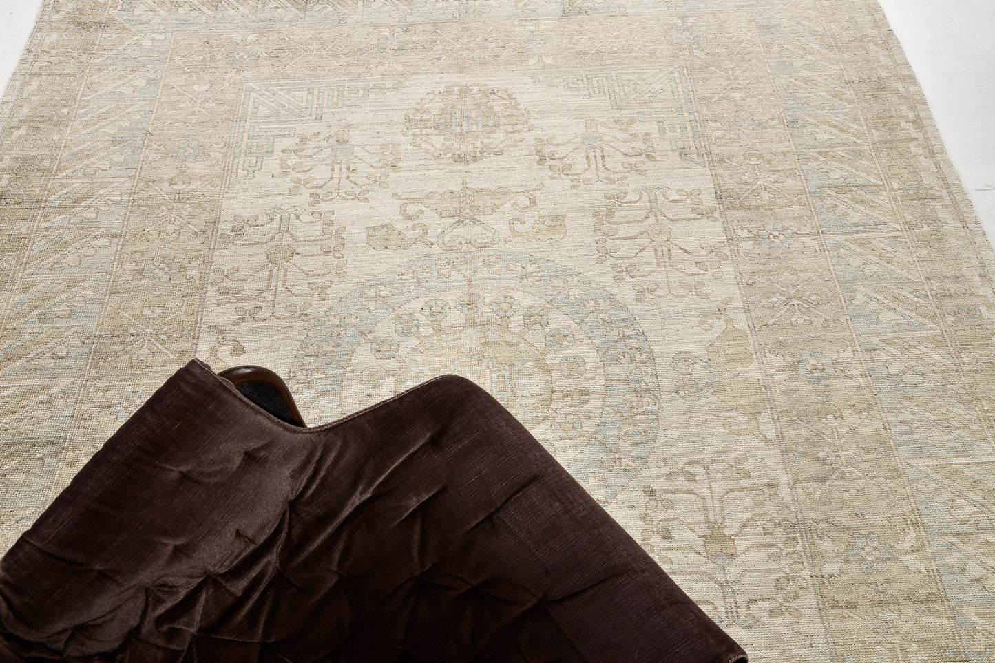 Vintage Style Safira Collection Khotan Design Rug