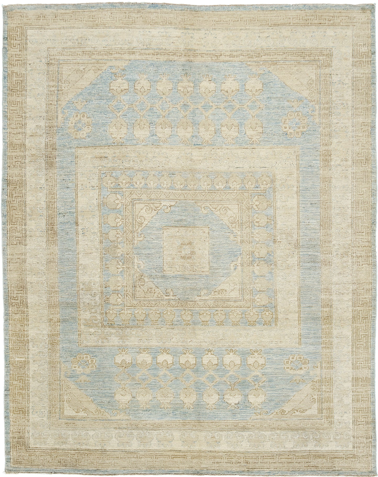 Vintage Style Safira Collection Khotan Design Rug