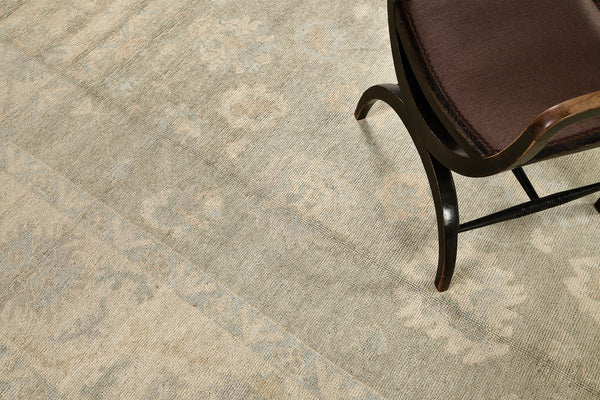 Turkish Oushak Revival Rug - hand-knotted in Turkey - detailed border and fringe [#21]