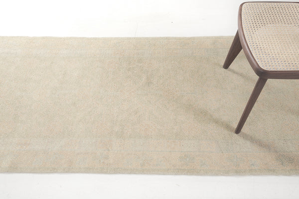 Turkish Oushak Revival Rug - hand-knotted in Turkey - close-up of weave texture and pile [#11]