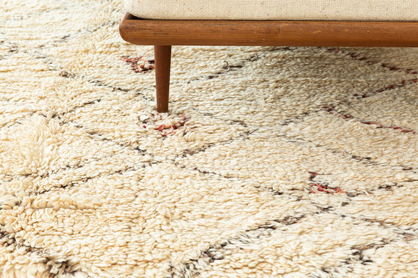 Modern Rug Image 13128 Vintage Moroccan Beni Ourain Tribe Rug