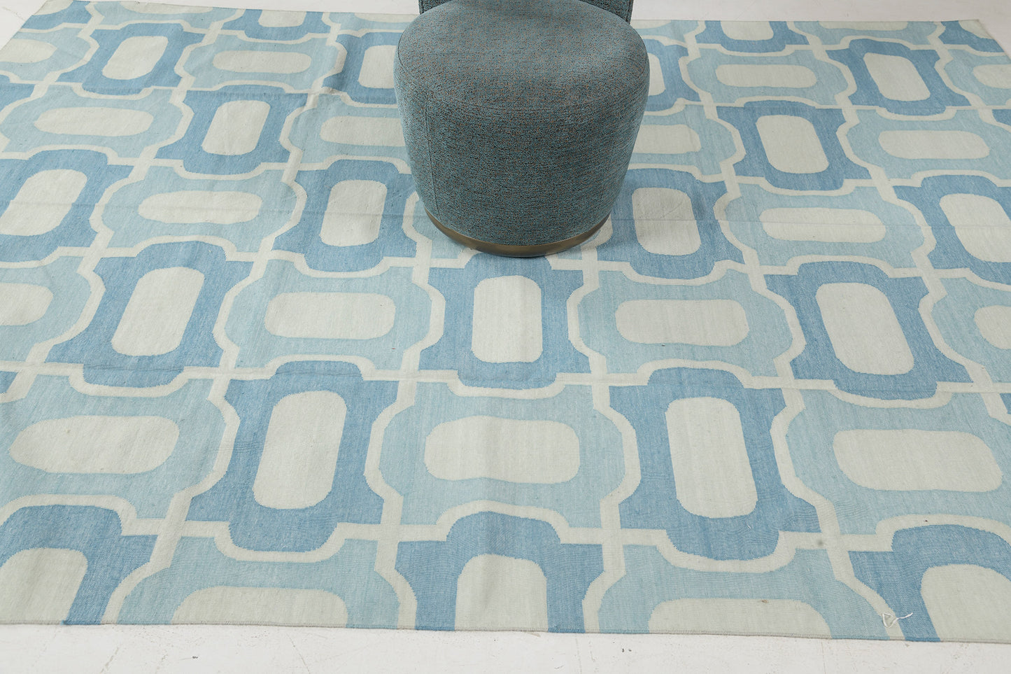 Contemporary Flat-Weave Rug Cielo Collection
