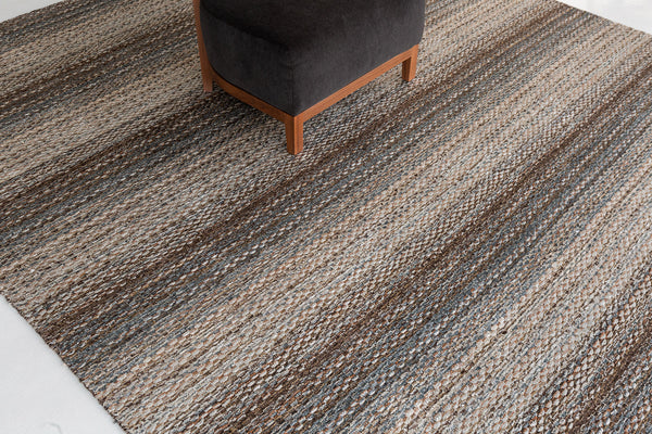 Modern Hand Loom Rug Luca Collection - close-up of weave texture and pile [#4]