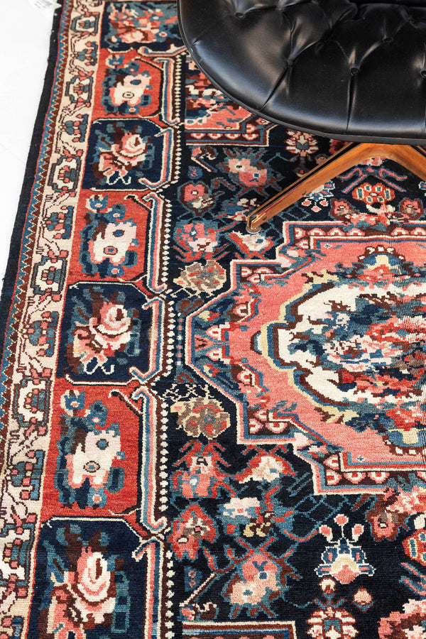 Persian Rug 3279 Vintage Persian Bakhtiari Rug 24764