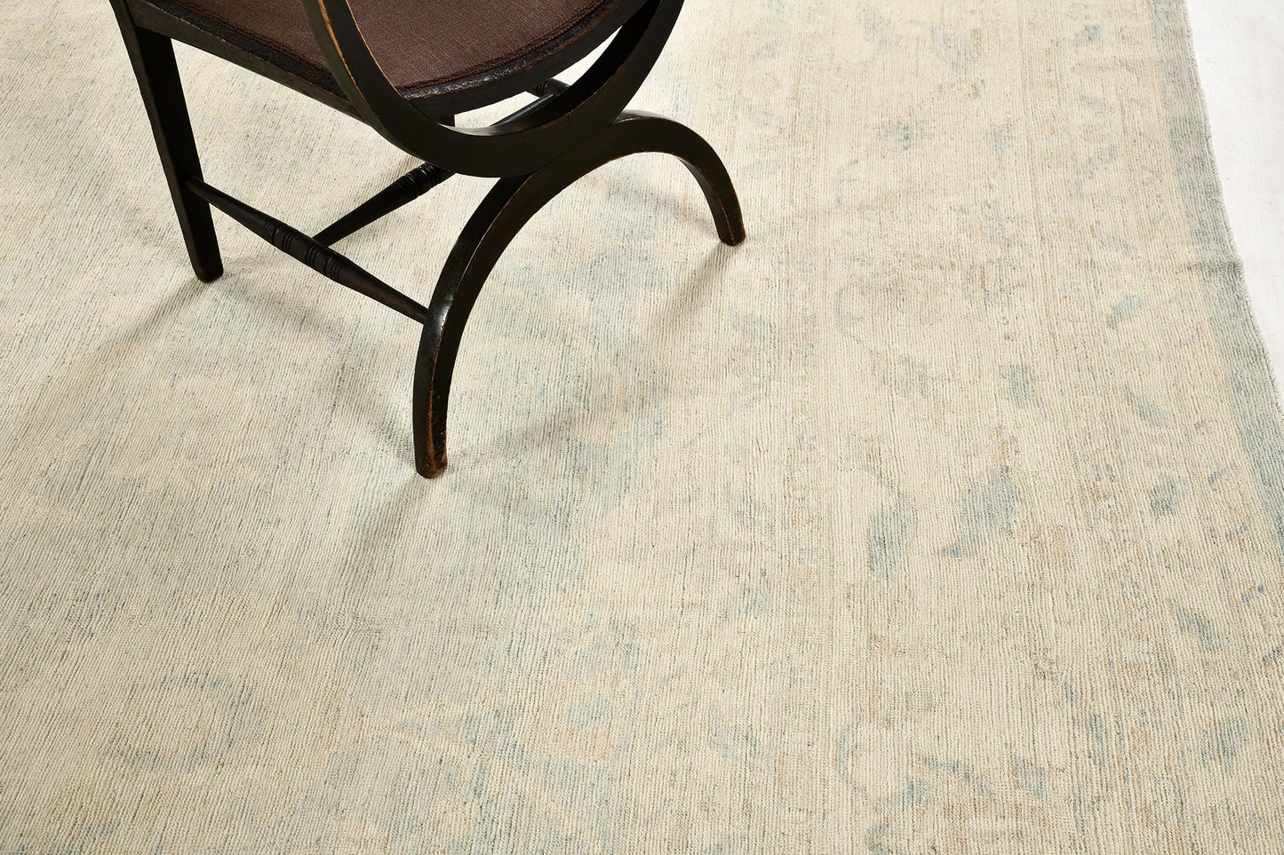Vintage Style Safira Collection Sultanabad Design Rug