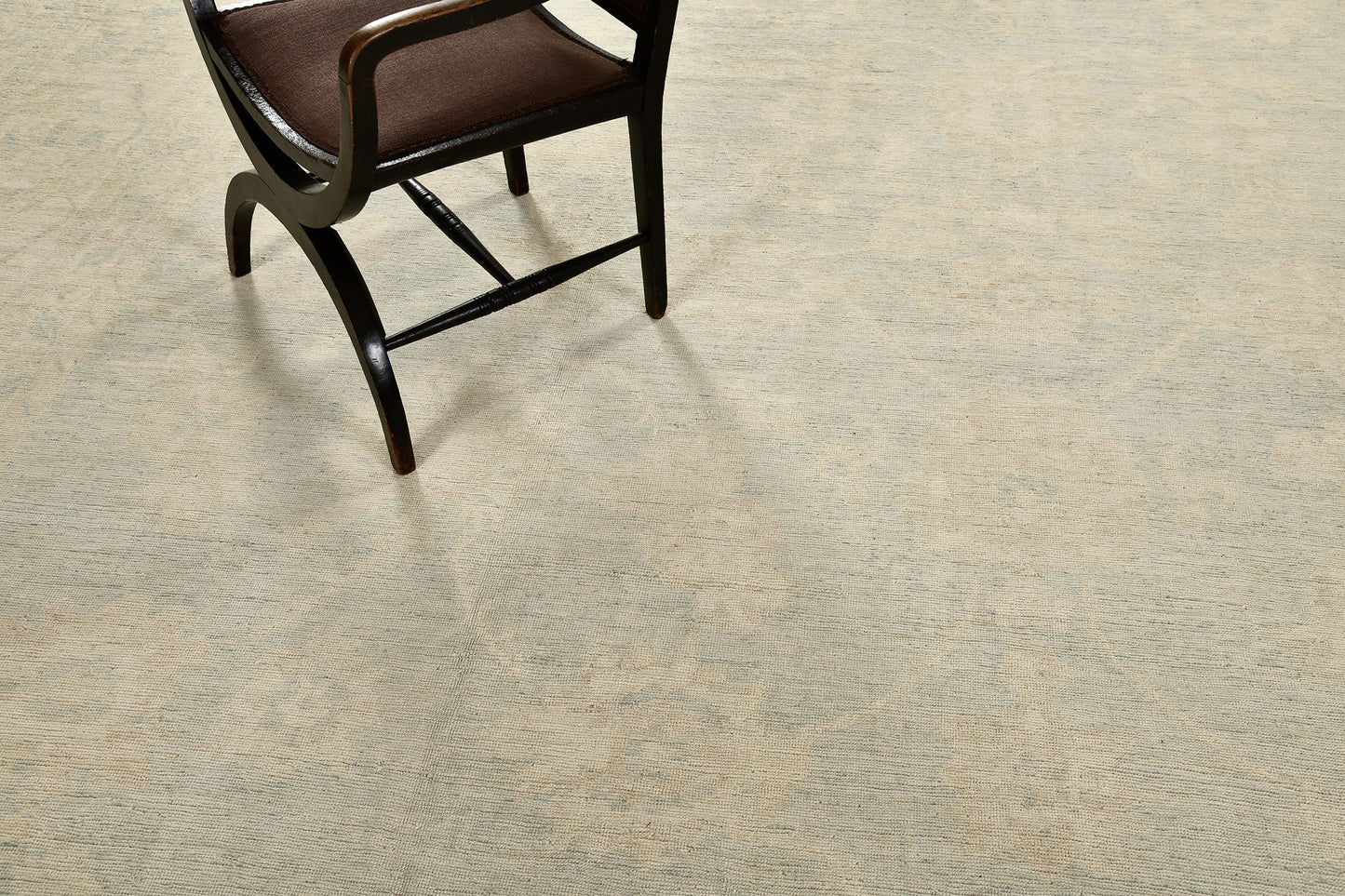 Vintage Style Safira Collection Sultanabad Design Rug