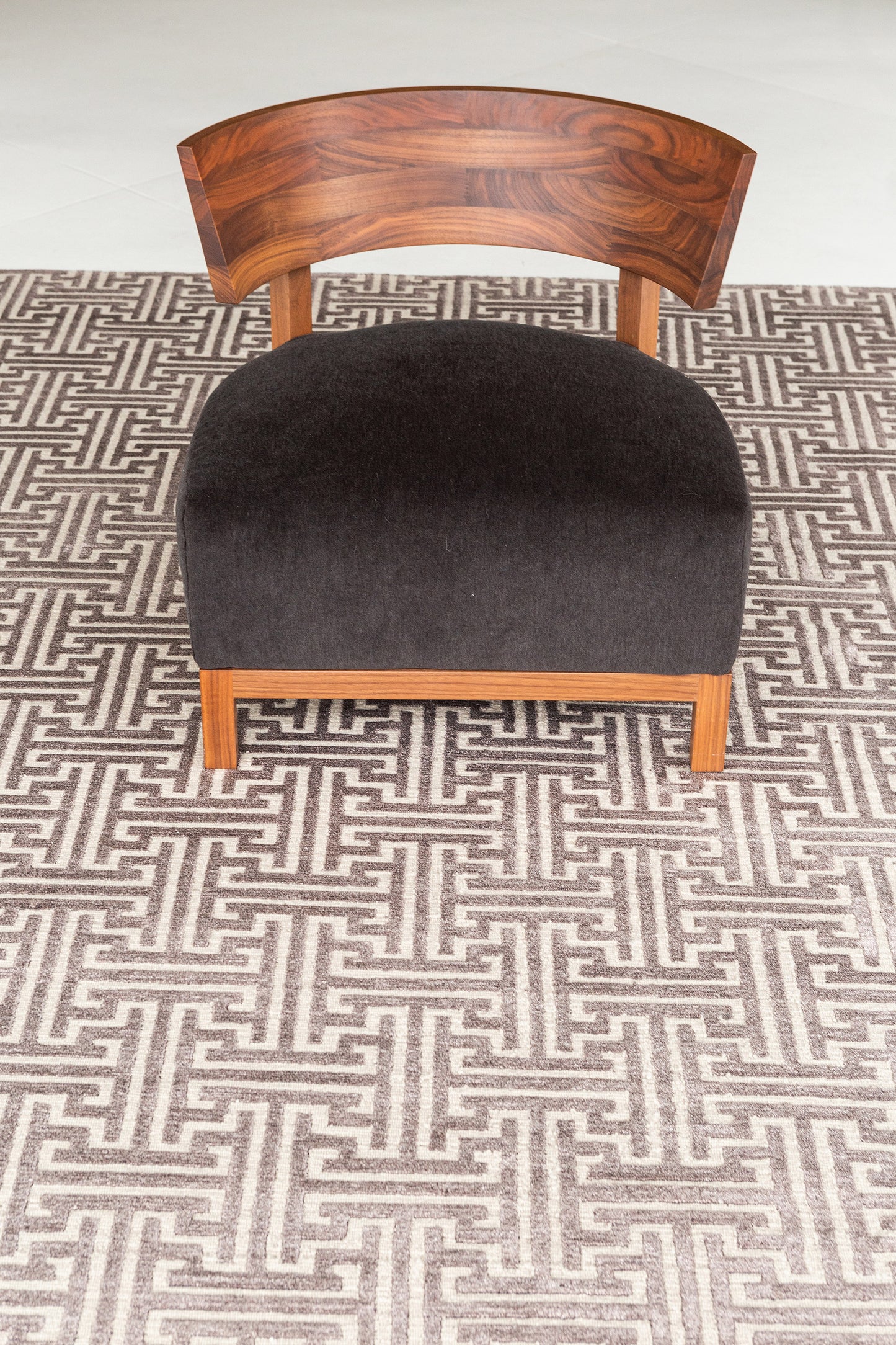 Modern Rug Image 7604 Modern Design Bamboo Silk Rug Greeky