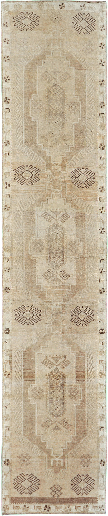 Vintage Turkish Anatolian Konya Runner