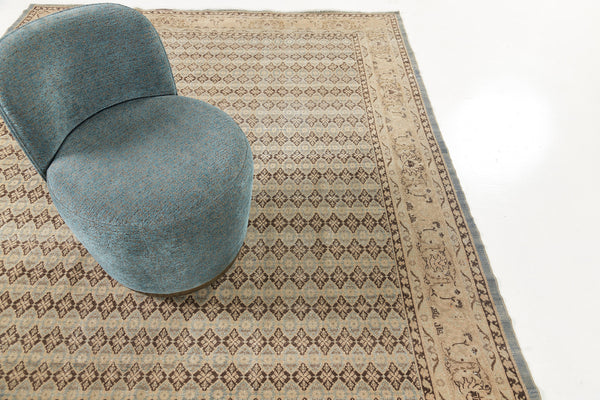 Vintage Turkish Anatolian Rug - hand-knotted in Turkey - detailed border and fringe [#36]