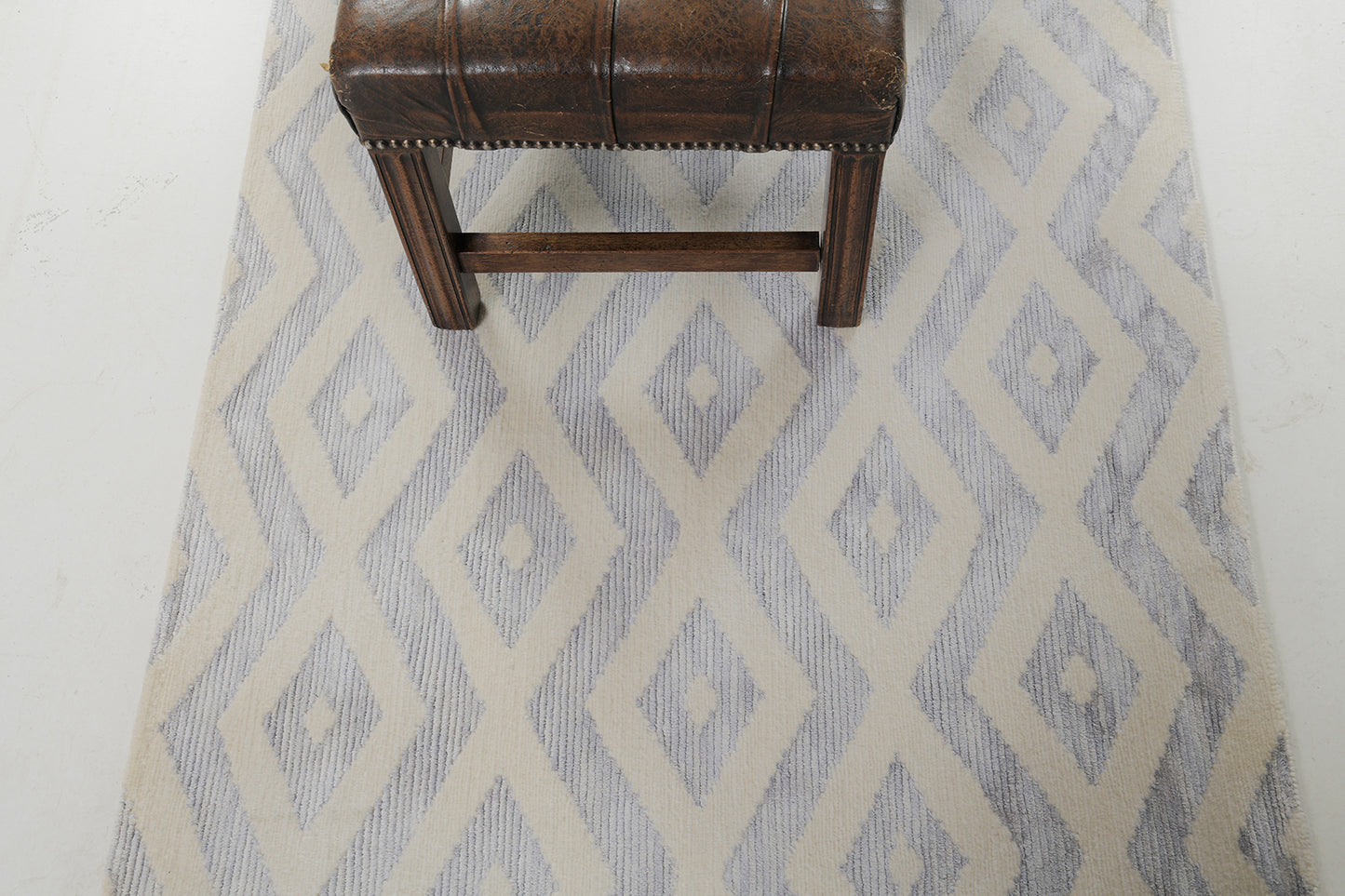 Transitional Design Rug M Collection Quadri