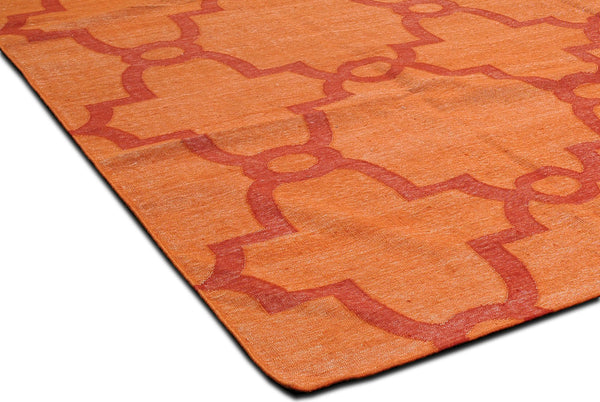 Contemporary Flat-Weave Rug Cielo Collection Hojas Tangerine - overhead flat lay view