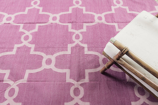 Contemporary Flat-Weave Rug Cielo Collection Hojas Fuchsine