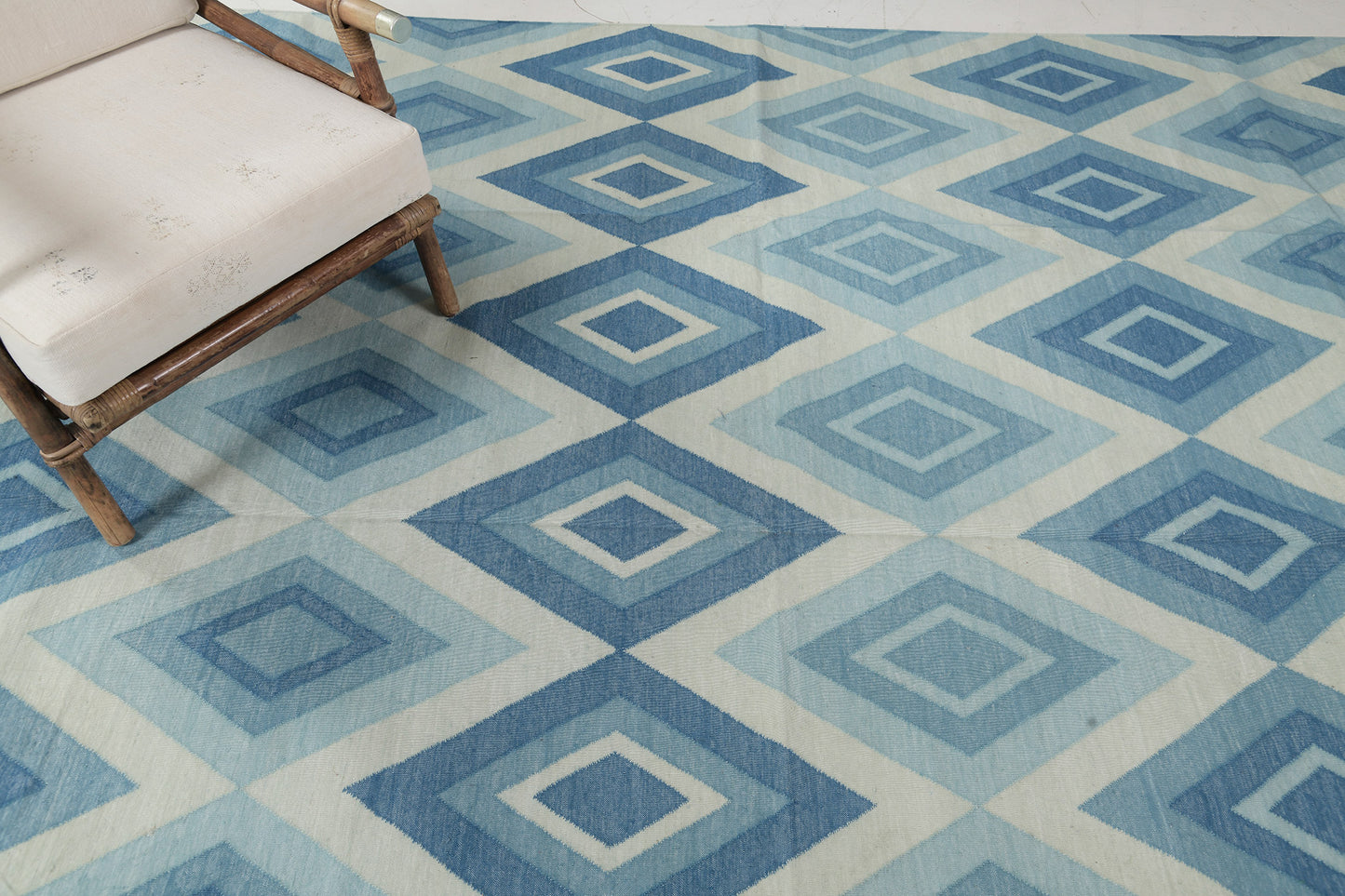 Contemporary Flat-Weave Rug Cielo Collection Permata Turquoise