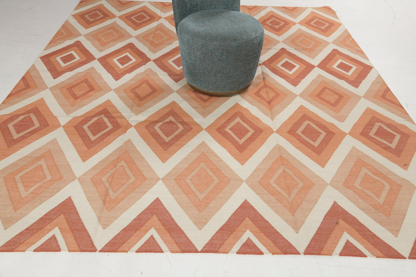 Contemporary Flat-Weave Rug Cielo Collection Permata Tangerine