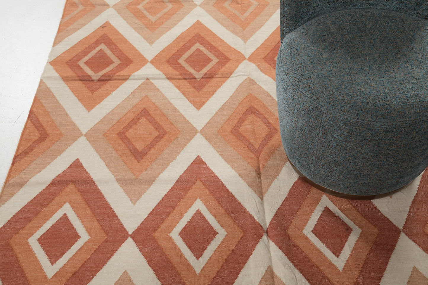 Contemporary Flat-Weave Rug Cielo Collection Permata Tangerine