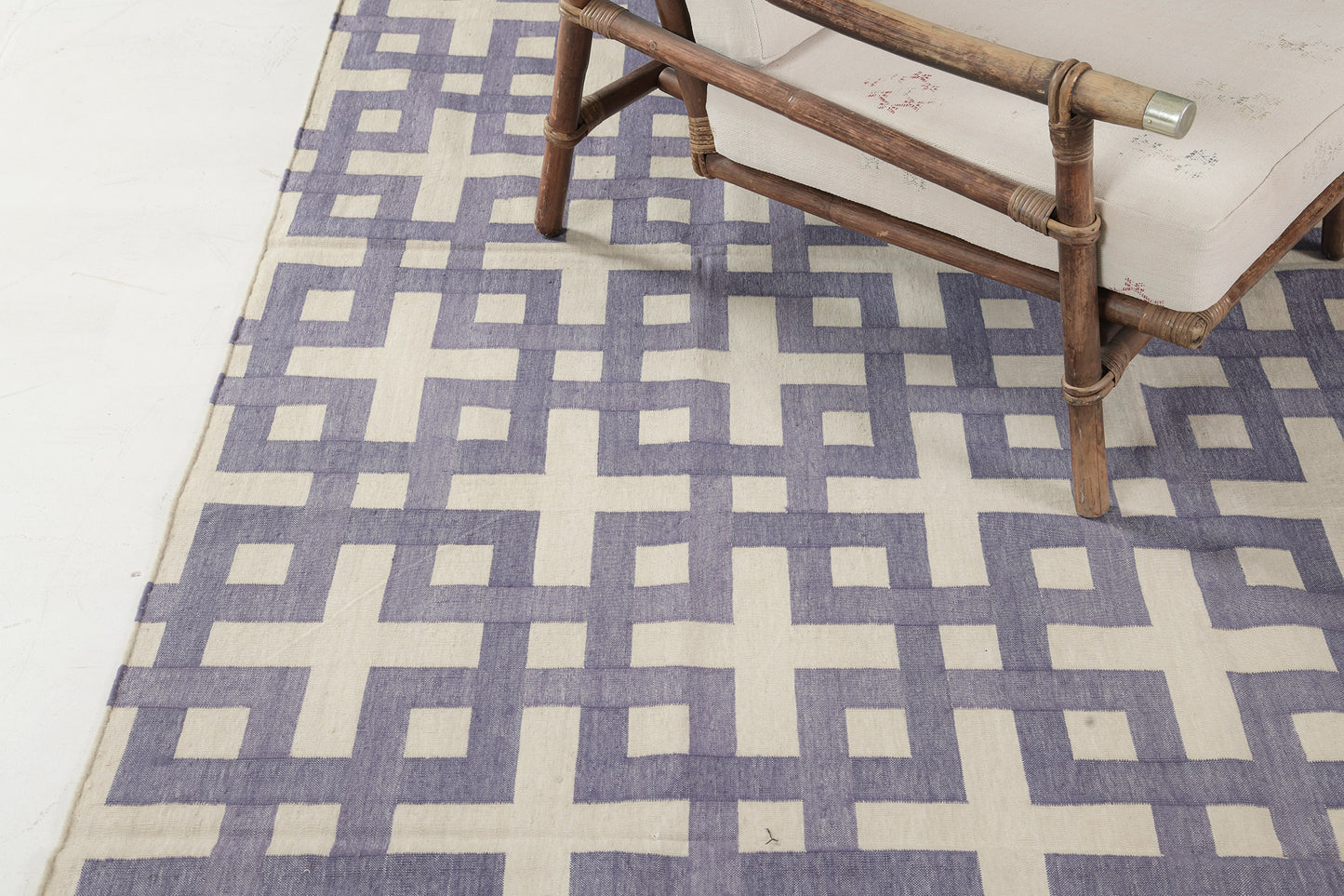Contemporary Flat-Weave Rug Cielo Collection Estera Violet