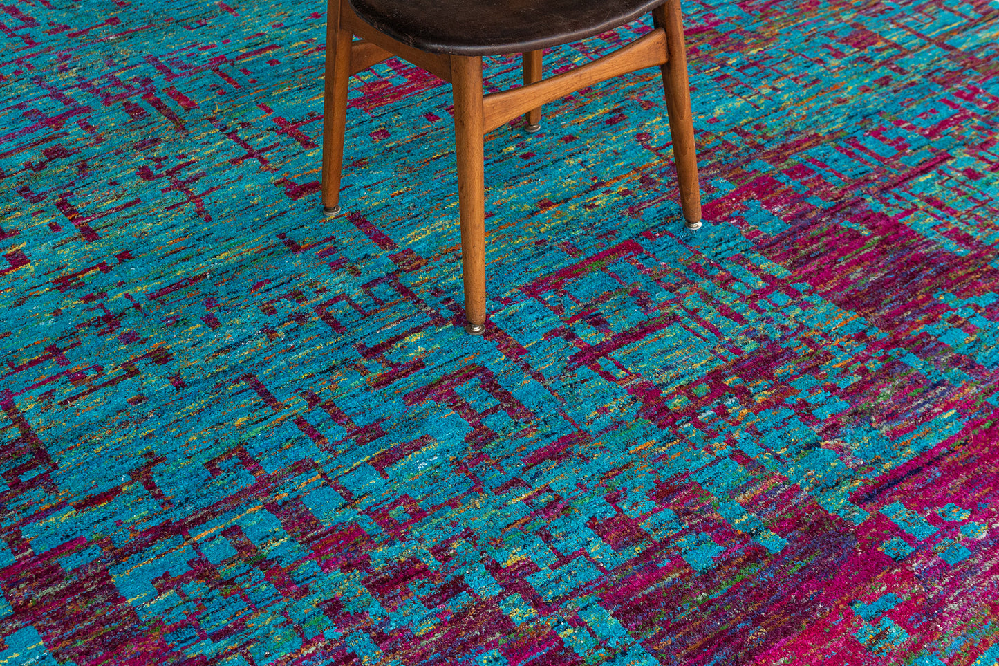 Modern Rug Image 7868 Modern Design Sari Silk Rug Echo