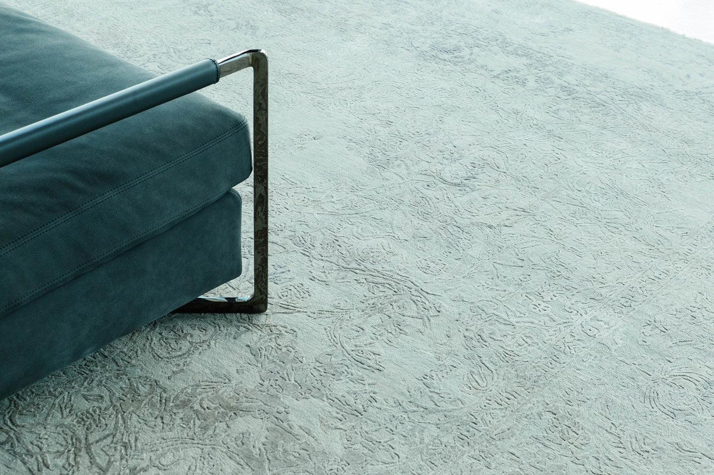 Transitional Design Allure Rug Renato