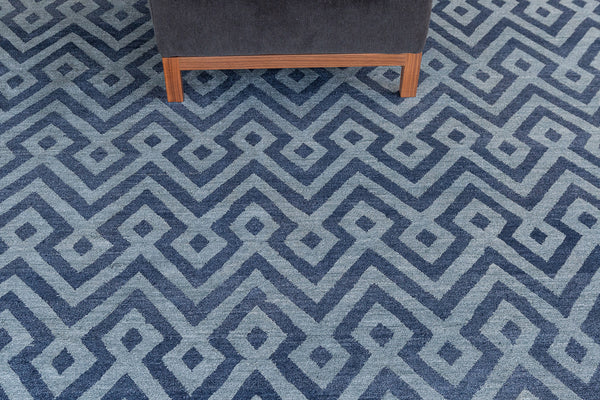 Modern Rug Image 7540 Modern Design Bamboo Silk Rug Devi