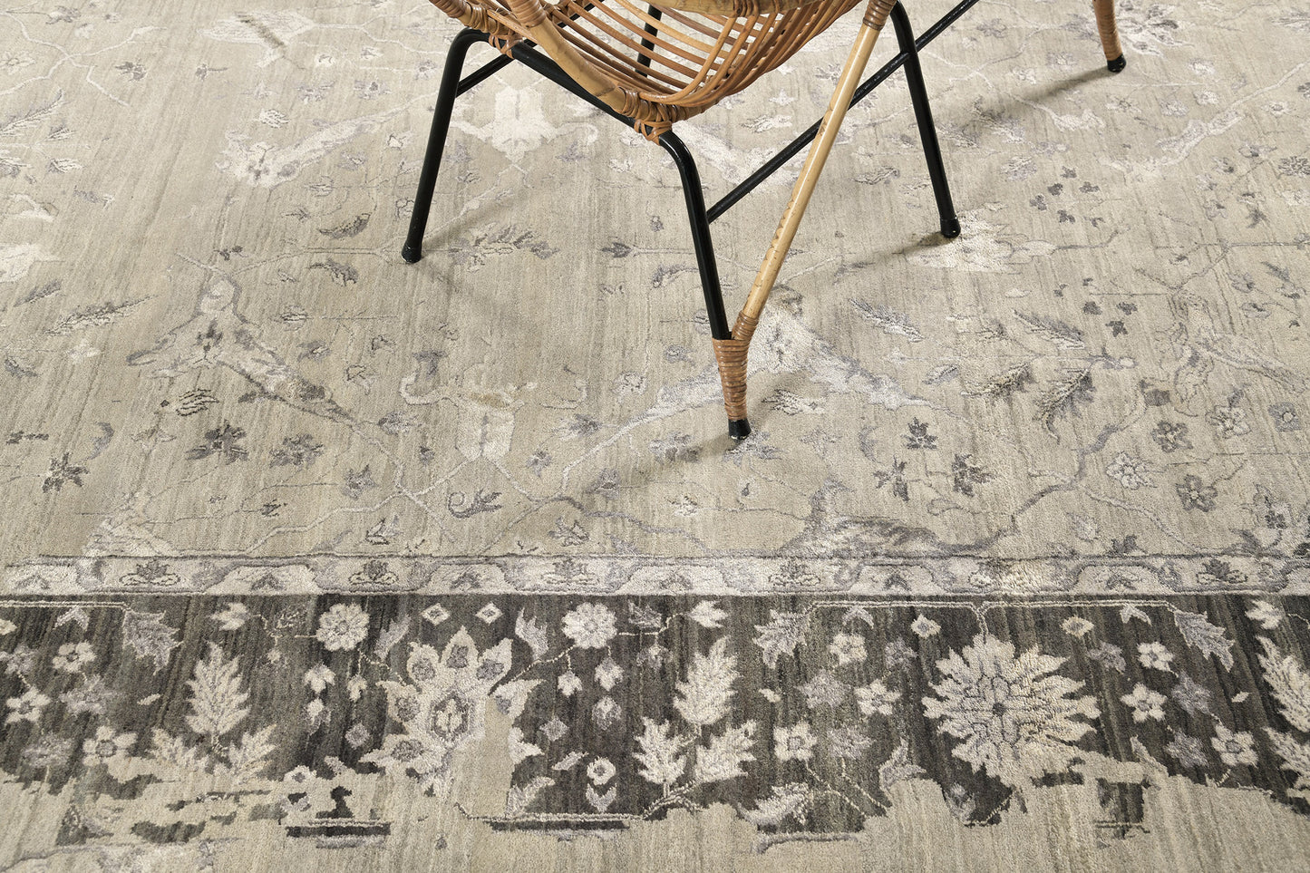 Transitional Design Allure Rug Forte