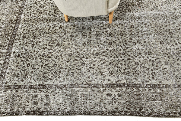 Vintage Distressed Turkish Anatolian Rug - hand-knotted in Turkey - close-up of weave texture and pile [#2]